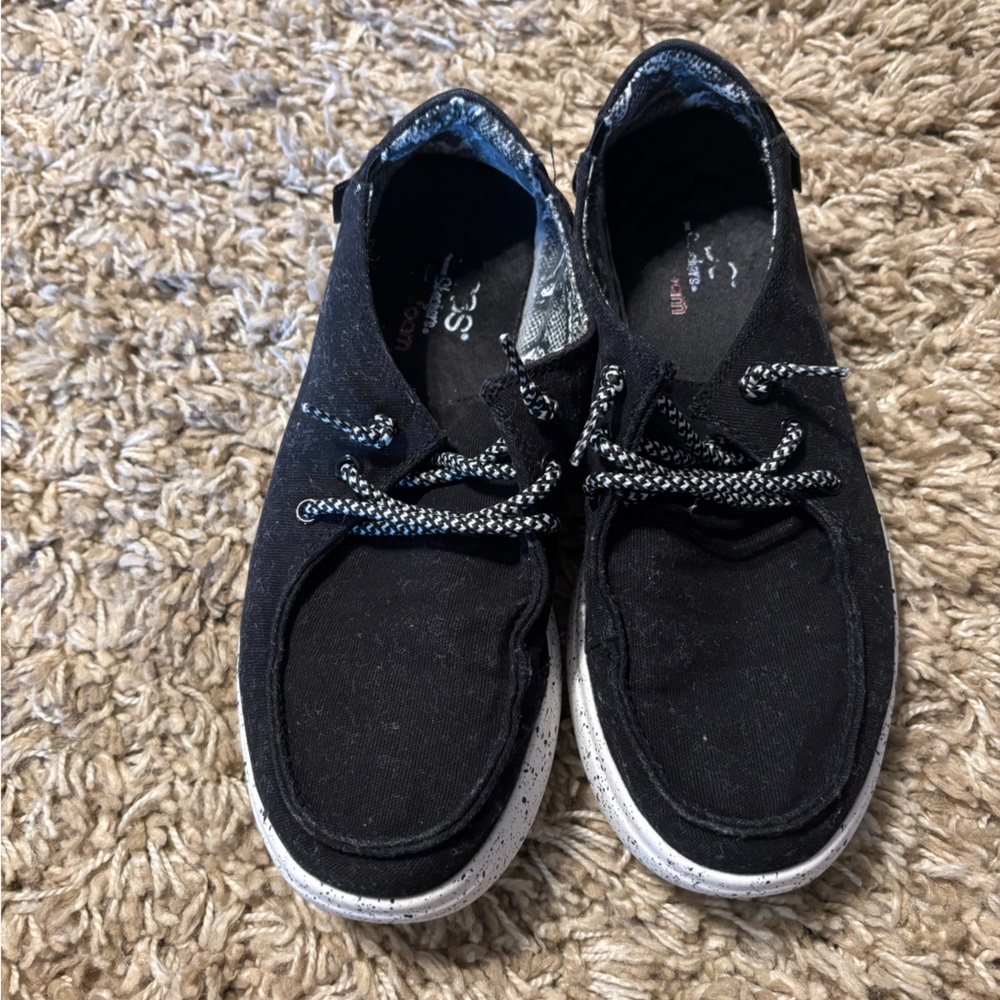 BOBS from Skechers Black and White Sneakers Casual Comfort